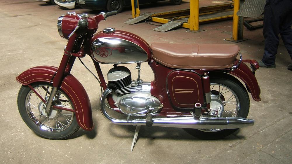 CZ motorcycles gained popularity across Europe and other international markets due to their simplicity and reliability
