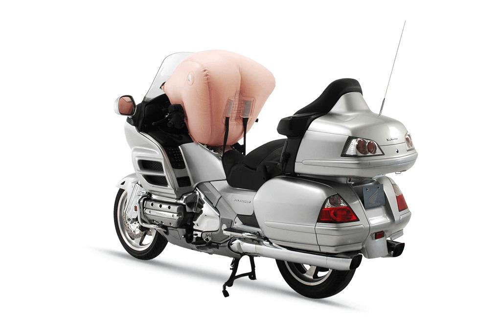 Honda GL 1800 airbags