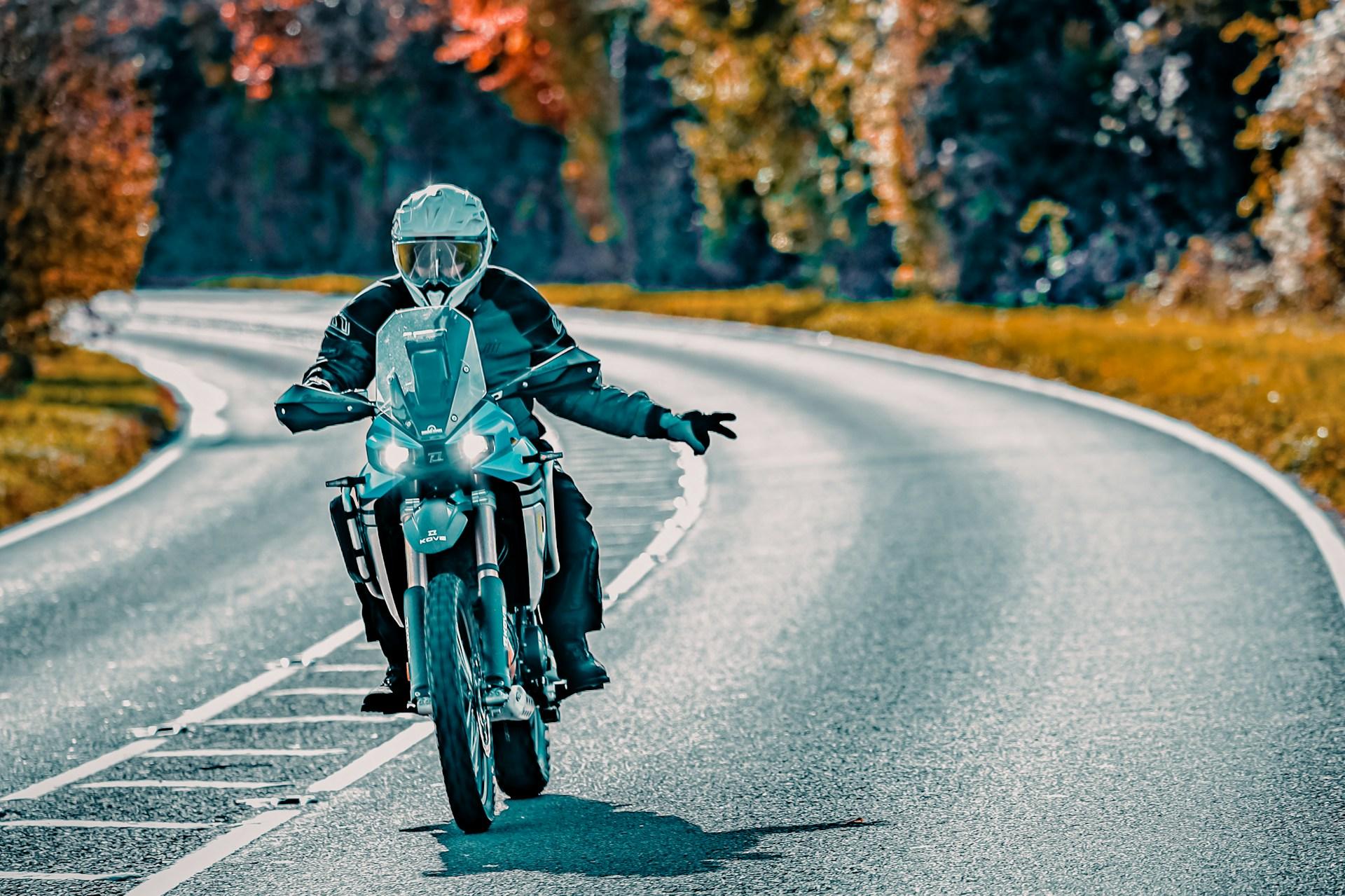 Make It to Season’s End: 10 Rules for Safe Riding in Autumn